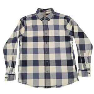 Eddie Bauer classic fit flannel size Medium